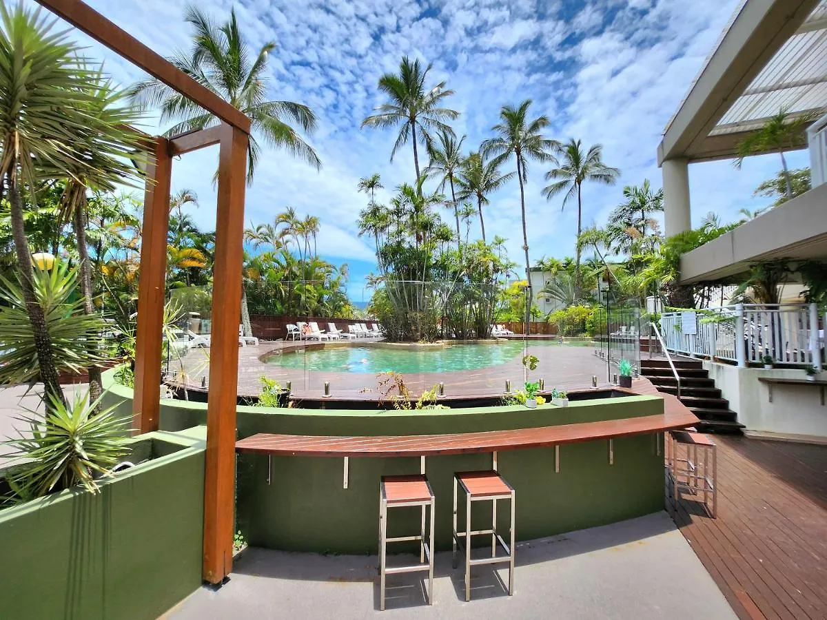 Cairns Luxury Waterview Apartment 0*,  Ausztrália